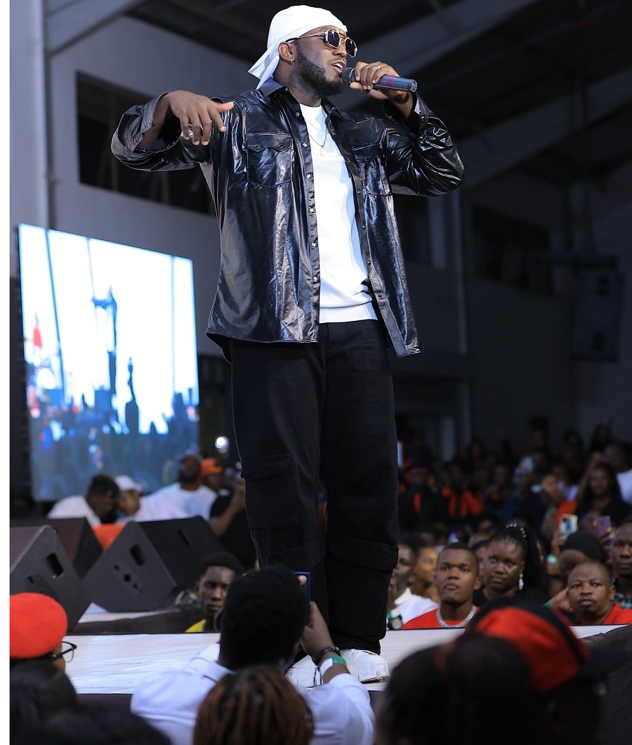 The Ben yishimiwe cyane n