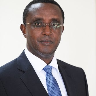 Dr. Vincent Biruta