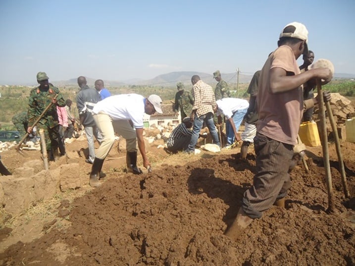 Bitarenze Nzeri, ngo aya mazu bubaka azaba yuzuye, ba nyirayo bayatashye.