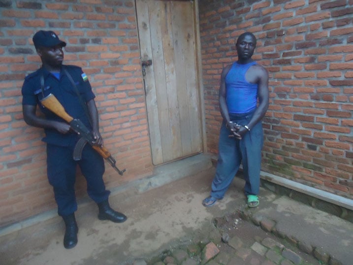 Bitwayiki ngo niwe wacuze umugambi wo gushaka imbunda bazajya bifashisha mu bujura.