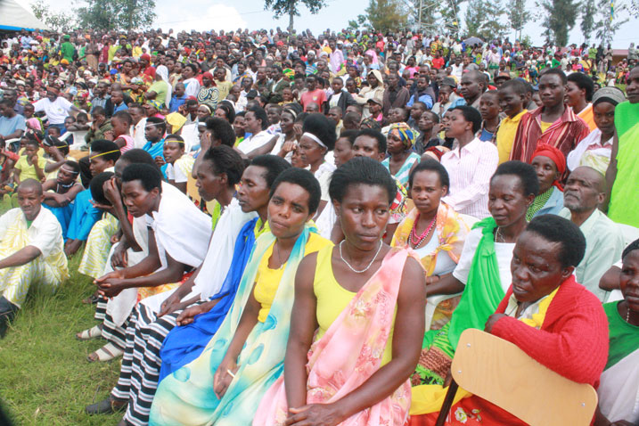 Biyemeje gushyira imbere amahoro n