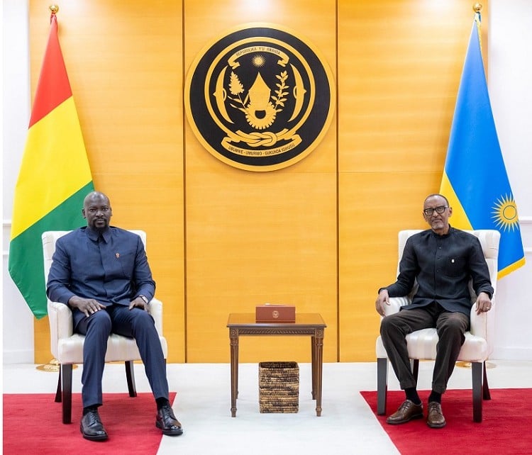 Perezida Kagame yagiranye ibiganiro na mugenzi we Lt Gen. Mamadi Doumbouya