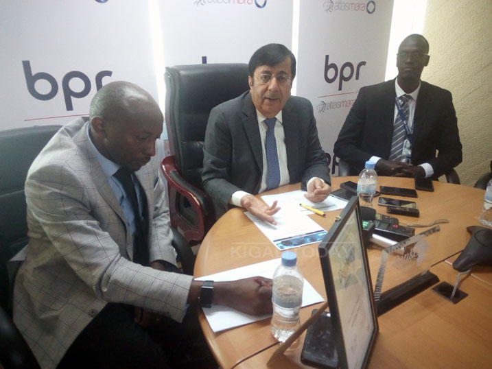 Abayobozi muri BPR ubwo bari bari mu kiganiro n'abanyamakuru 
