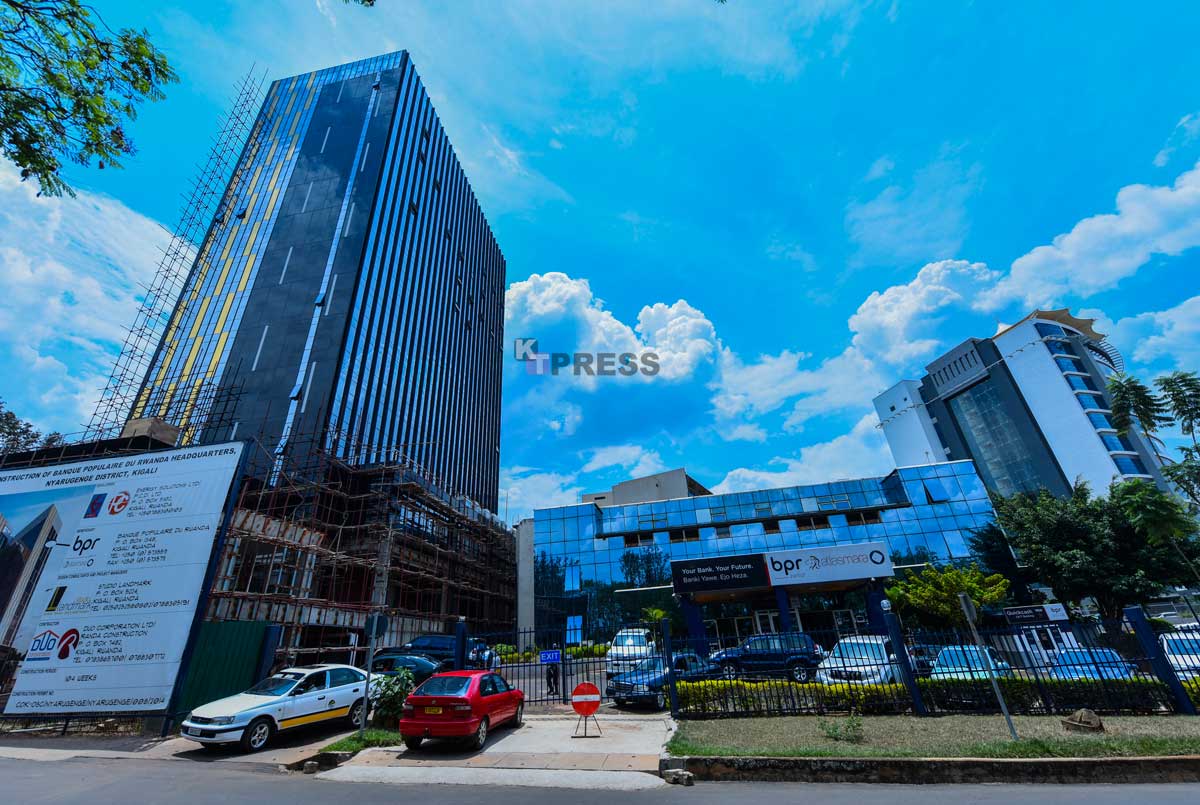 U Rwanda ruri kwiyubaka ku muvuduko cyane cyane mu bikorwaremezo