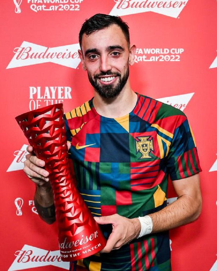 Brunoe Fernandez yahawe igihembo cy'umukinnyi mwiza nyuma yo gutsindira Portugal ibitego 2