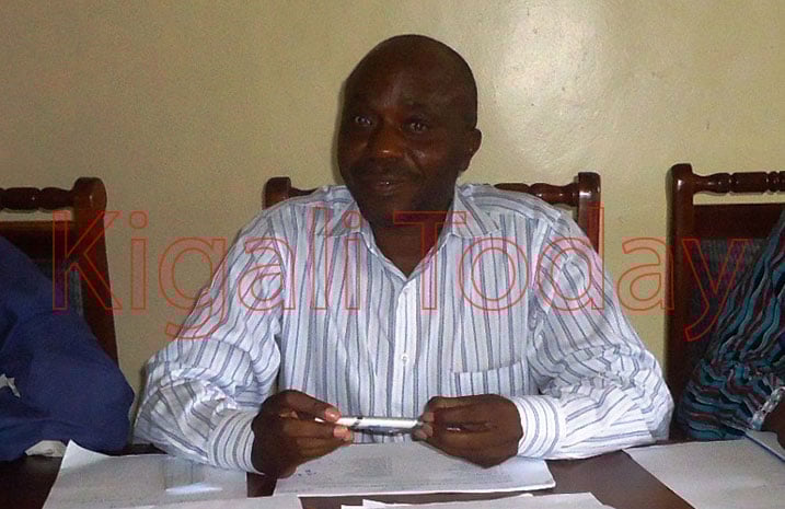 Bumbakure Pierre Celestin weguye ku Buyobozi bwa Njyanama y'Akarere ka Burera akaba yasimbuwe na Habyarimana.