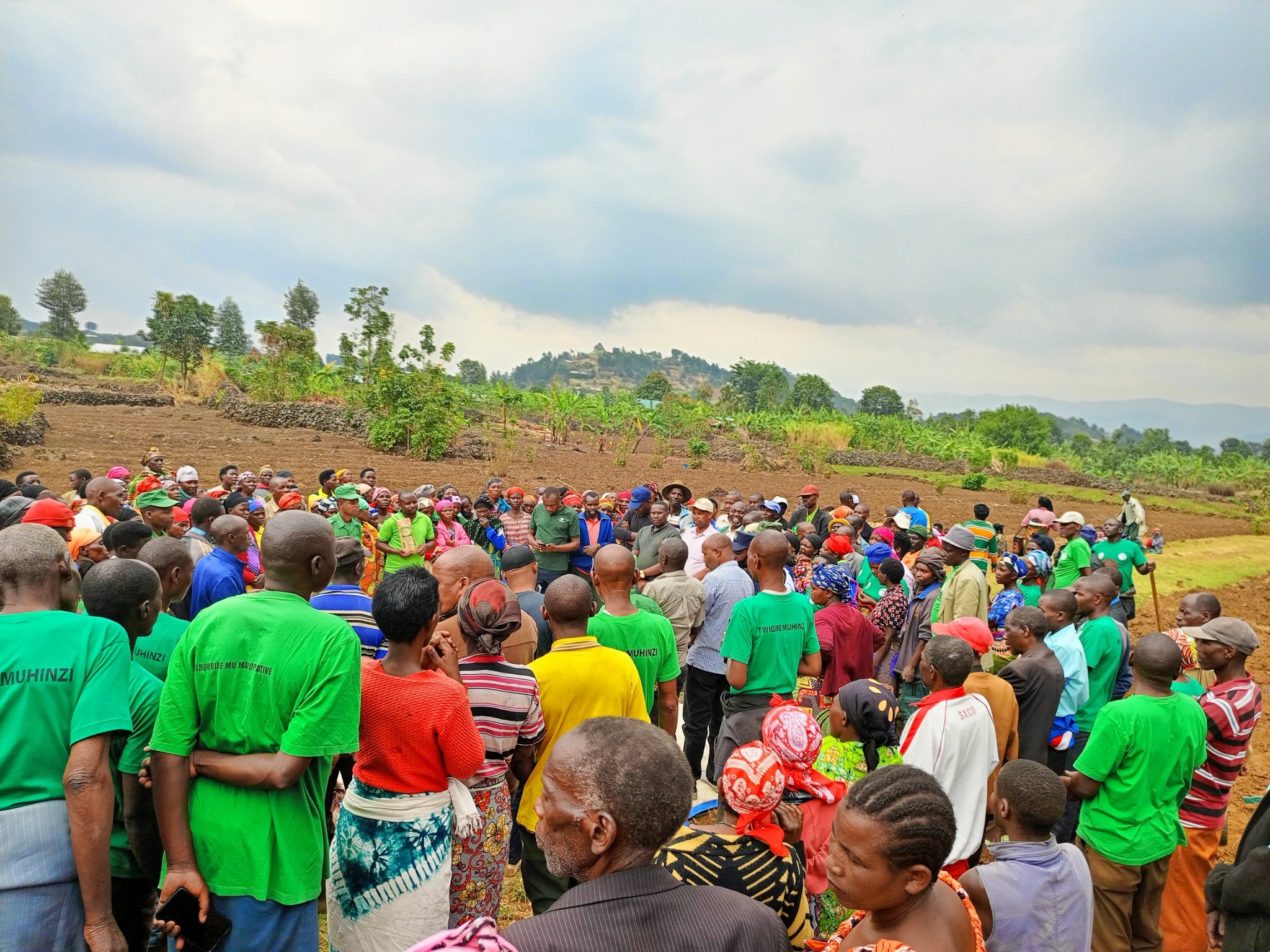 Nyuma yo gutera imbuto abaturage baganirijwe n'ubuyobozi