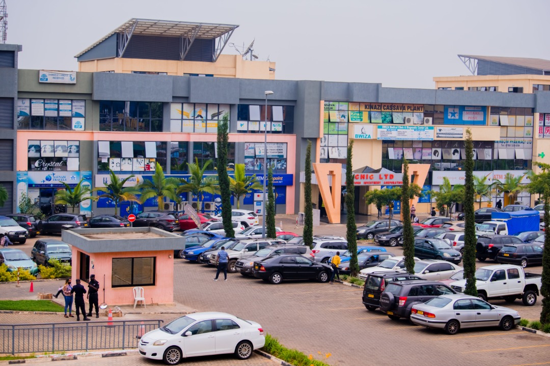 Chic amamodoka yongeye gukubita aruzura