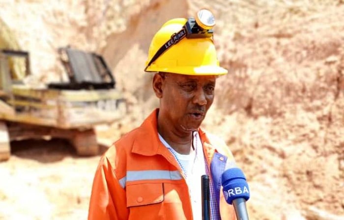 Cameron Mukeza umuyobozi wa Havila Mines Ltd ikorera mu Murenge wa Nyagisozi