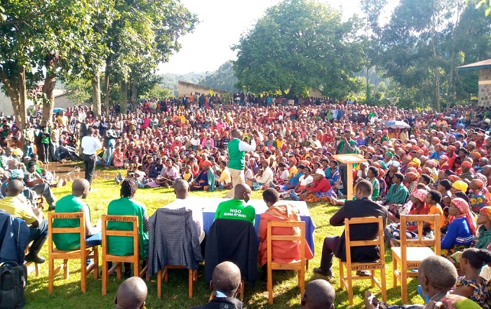  Imiryango ikennye yo mu Murenge wa Shingiro, igiye guhabwa amafaranga na GiveDirectly bakore imishinga ibyara inyungu