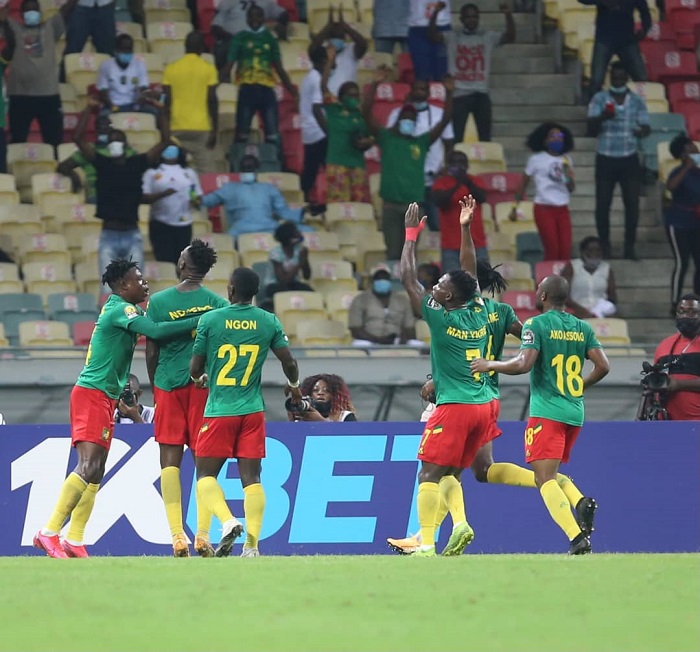Cameroon yasabye abafana guhaguruka bakishimira intsinzi ya 1/2