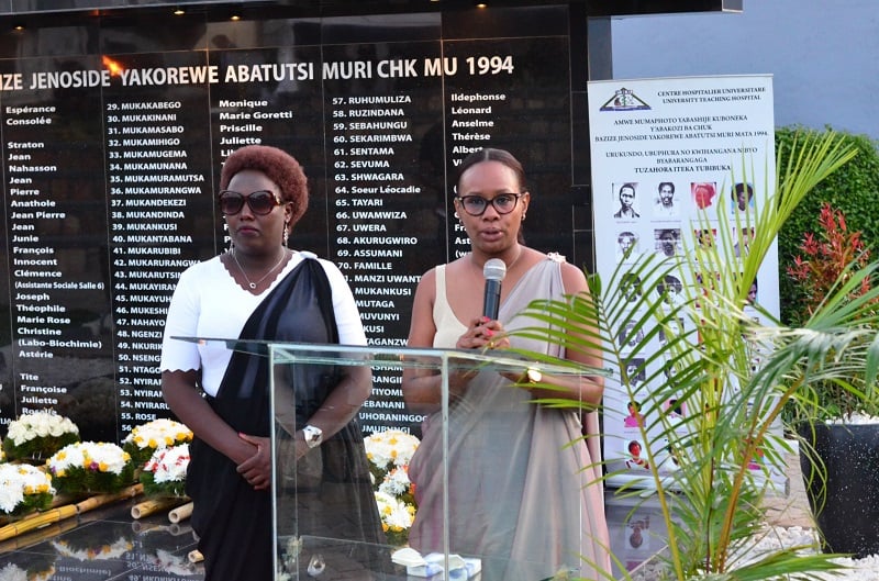 Marie Ange Umunyana avuga ko bibuka ababyeyi abavandimwe, abakozi n'abari bahunguye muri CHK bahiciwe