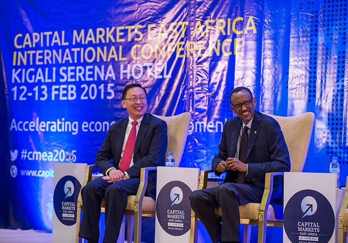 Jin-Yong Cai, umuyobozi mukuru wa IFC na Perezida w'u Rwanda, Paul Kagame.
