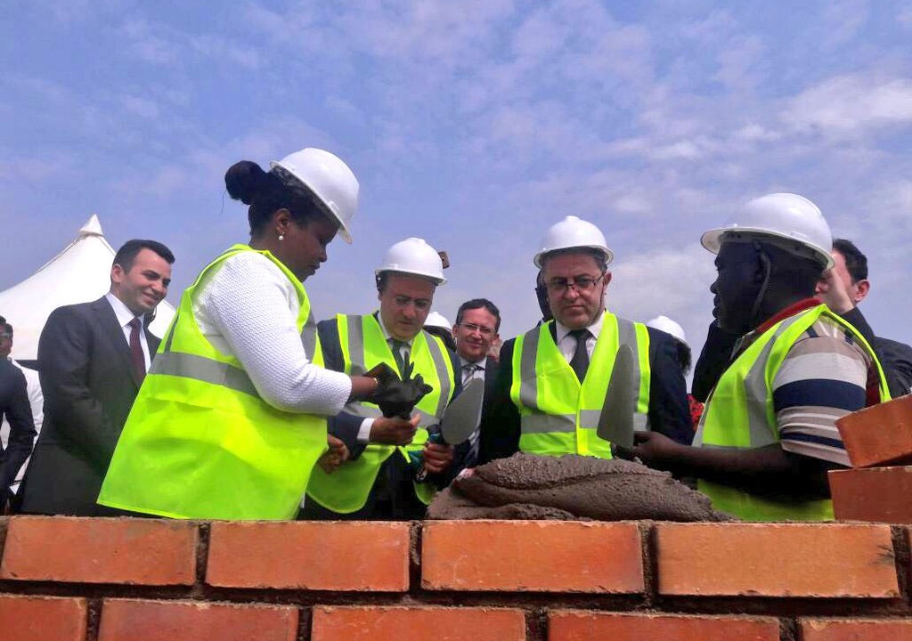 Ubwo hashyirwaga ibuye ry'ifatizo ahubatswe uruganda rwa Copper Pharma
