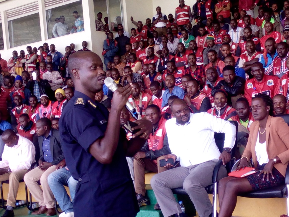 CP Mujiji Rafiki, umuyobozi wa Polisi ushinzwe ishami ryo mu muhanda