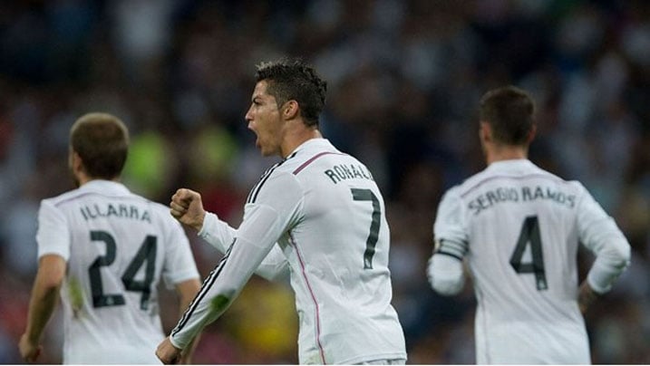 Cristiano Ronaldo amaze gutsinda ibitego bine wenyine mu mukino batsinze ikipe ya Elche 5-1.