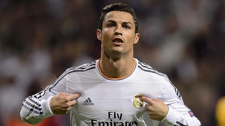 Cristiano Ronaldo aza ku mwanya wa kane