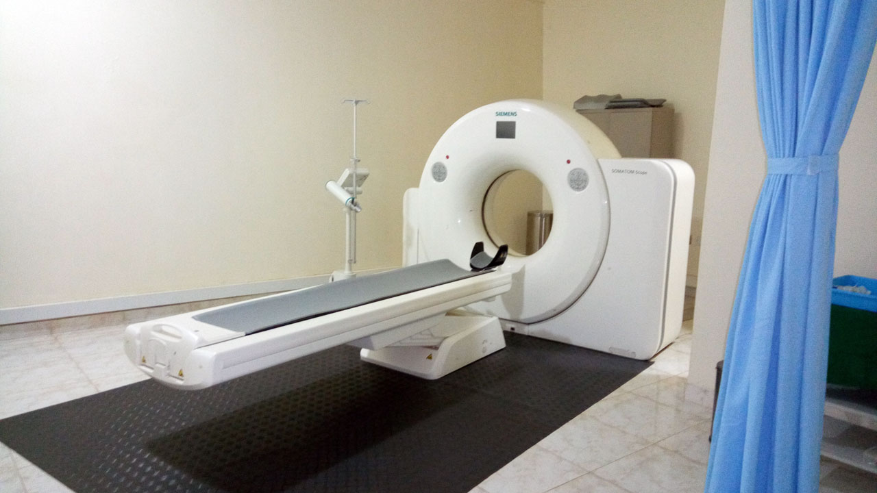 CT Scan kimwe mu bikoresho bigezweho byifashishwa muri iri vuriro mu gupima abarwayi indwara zo mu mubiri kibafotora