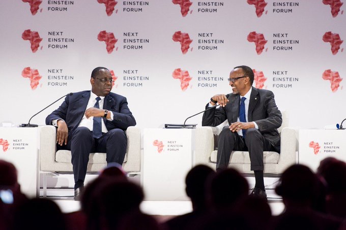 Perezida Kagame mu kiganiro na Perezida wa Senegal Macky Sall