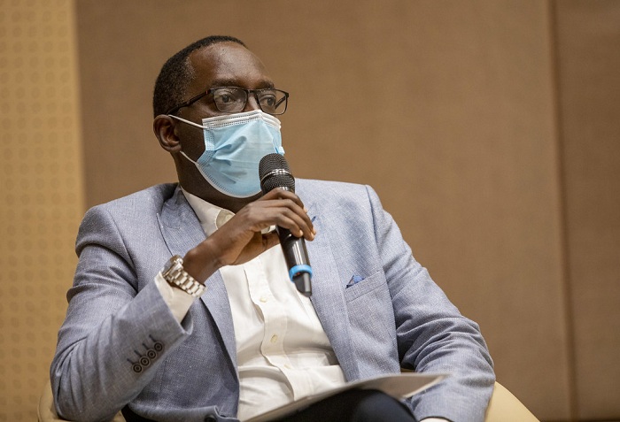 Minisitiri w'Ubuzima Dr Daniel Ngamije mu kiganiro n'abanyamakuru yasobanuye aho ibikorwa byo gushaka urukingo rwa COVID-19 bigeze