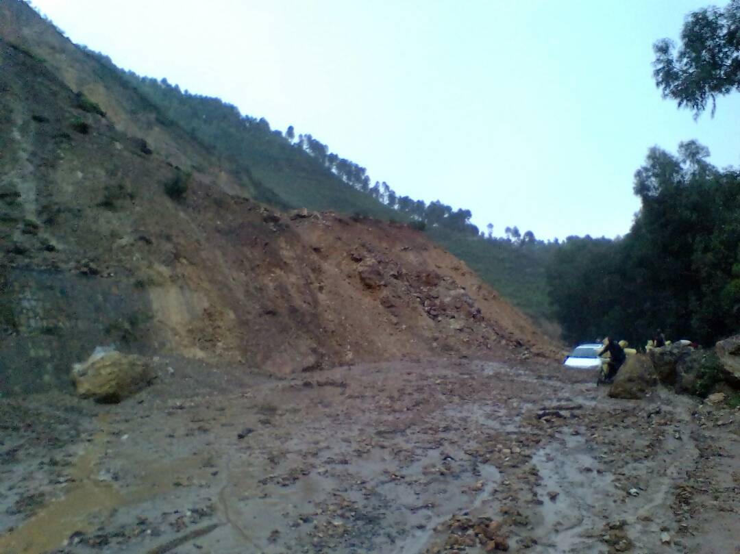 Abakoresha uyu muhanda basabwe kwihangana