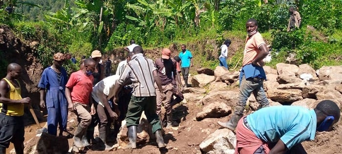 Imirimo yo kugitunganya yahaye abaturage akazi bahemberwa.