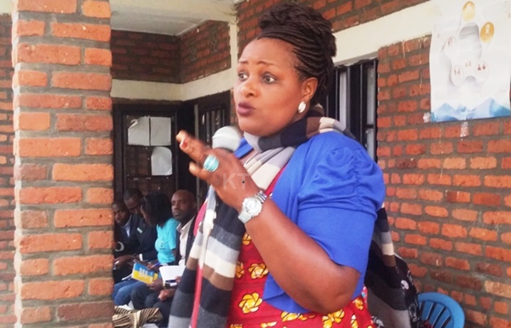Depite Nyirahabineza Valerie yavuze ko kwambutsa abana umupaka byorohejwe, byatiza umurindi icuruzwa ry'abantu.