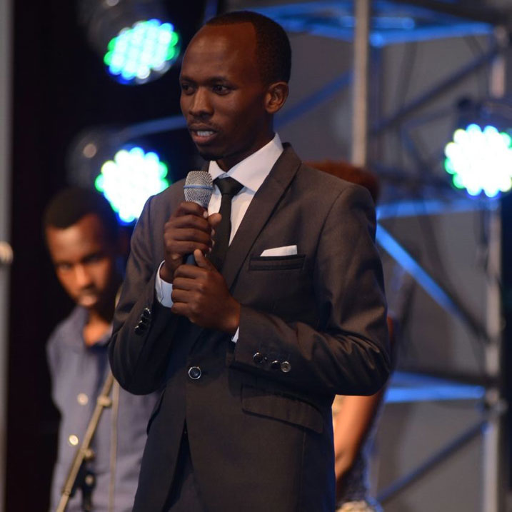Dj Theo ngo ntiyavuye muri Decent nubwo yashinze iye kompanyi.