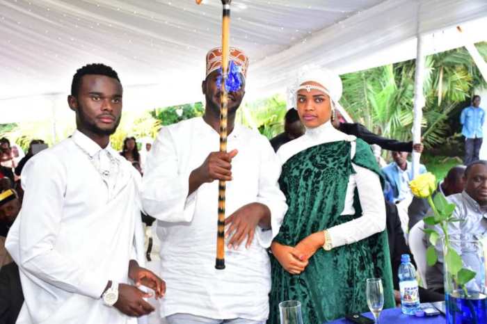 Djabel n'umufasha we na sebukwe Hadji ku munsi w'ubukwe