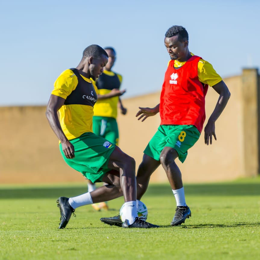 Mutsinzi Ange na Manishimwe Djabel 