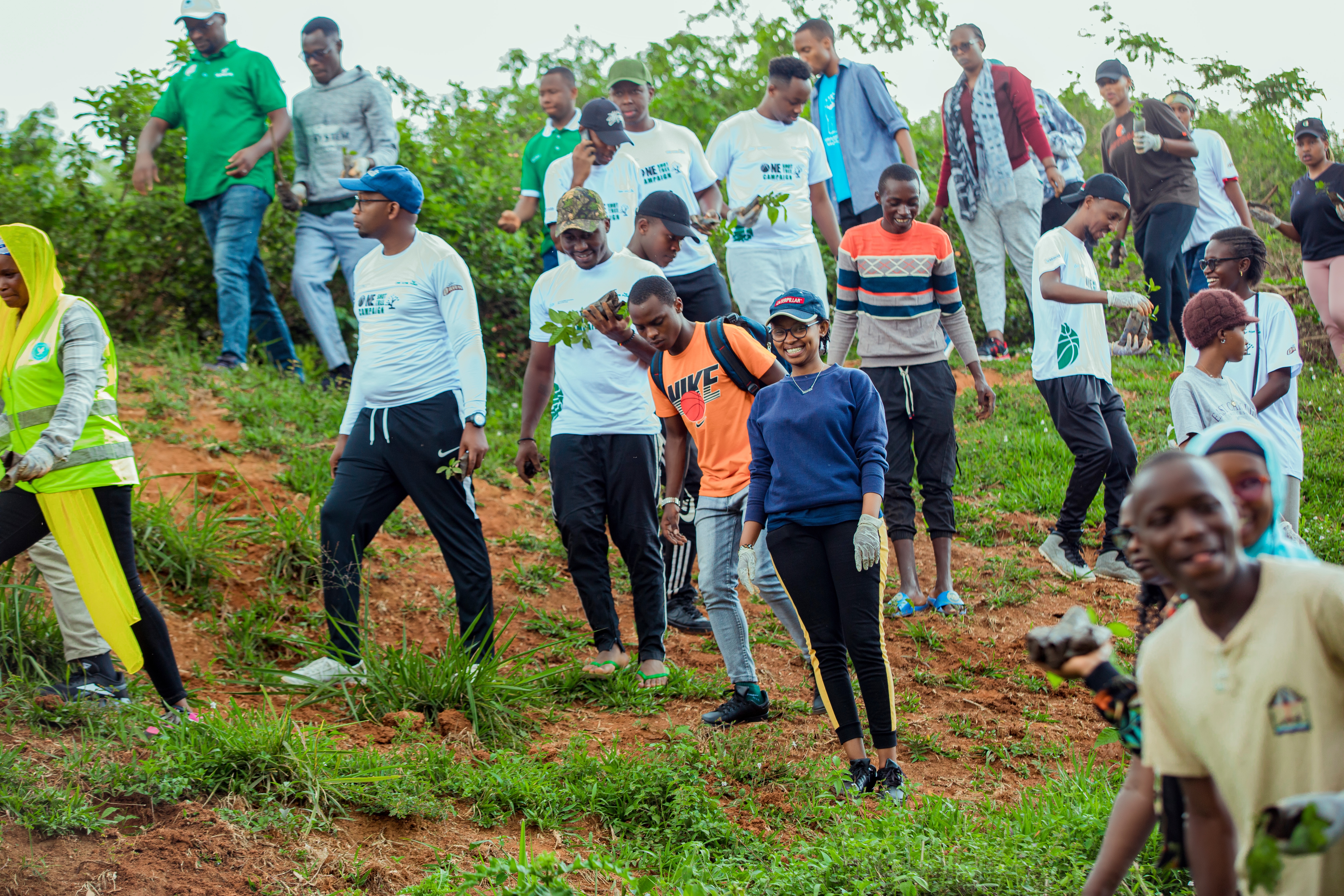 Mu murenge wa Gatsata hatewe ibiti ibihumbi bitatu (3000)