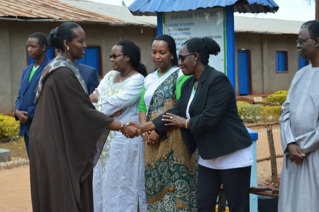 Madame Jeannette Kagame yakirwa n