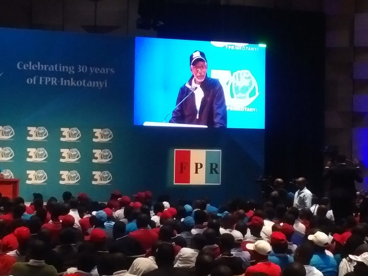 Umunyamabanga mukuru w'umuryango FPR-Inkotanyi, Francois Ngarambe atanga ikiganiro 