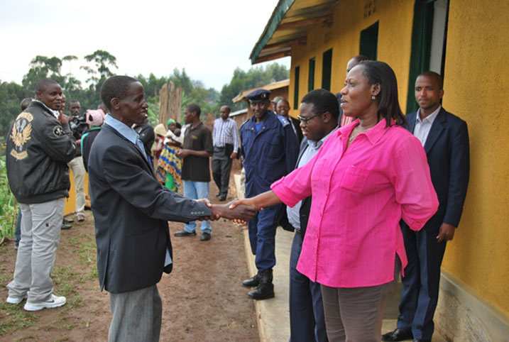 Dr Mukabaramba ashima intambwe abahejwe n