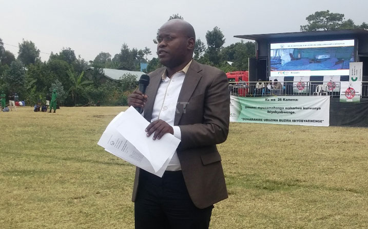 Dr Turata ahamya ko imibare y'urubyiruko rukoresha ibiyobyabwenge irushaho kwiyongera.