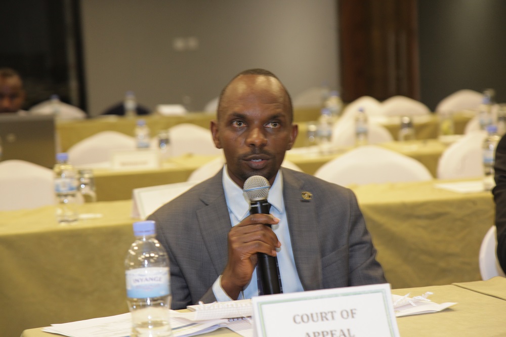 Dr. Aimé Kalimunda avuga ko icyumba cy'iburanisha mu rukiko rukuru urugereko rwa Musanze kitazongera kuberamo imanza