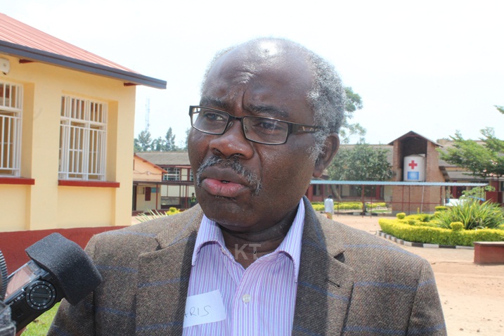 Dr Chris Oppong wo mu Bwongereza avuga ko mu cyumweru kimwe, abaganga bazaba bafite ubumenyi buhagije bwo kuvura Hernie.