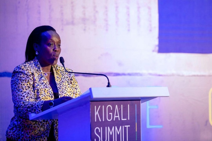 Minisitiri w'Ubuzima Dr. Diane Gashumba