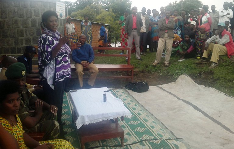 Dr. Mukabaramba avuga ko izina Abasangwa butaka ryagakwiye gukurwaho.