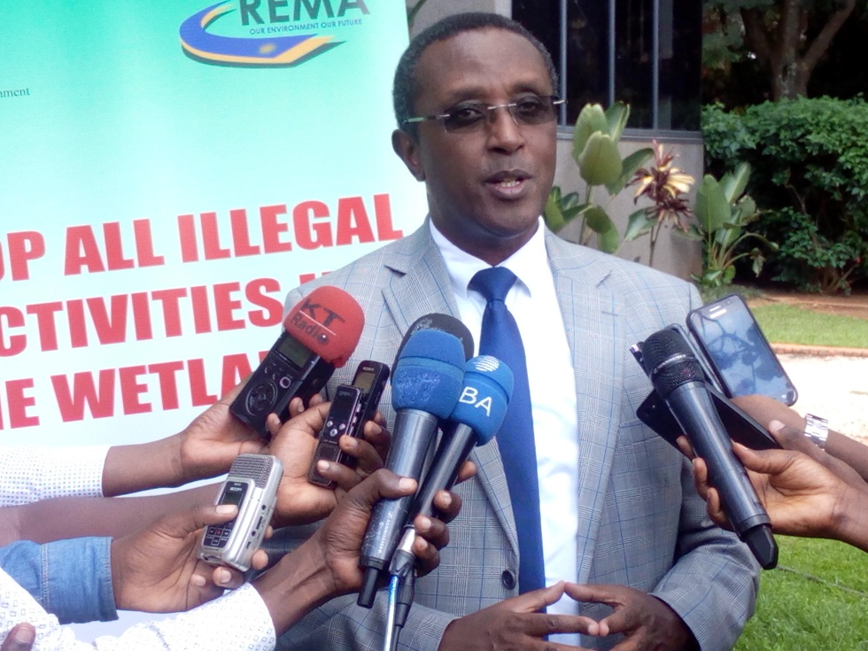 Dr Biruta avuga ko hagiye kubakwa ibiraro Nyabugogo bizarwanya imyuzure