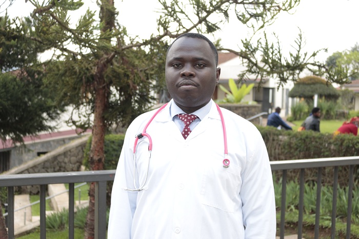 Dr Eugene Sindikubwabo, Umuyobozi wungirije w'ibitaro bya Butaro unashinzwe ibikorwa by'ubuvuzi muri ibyo bitaro