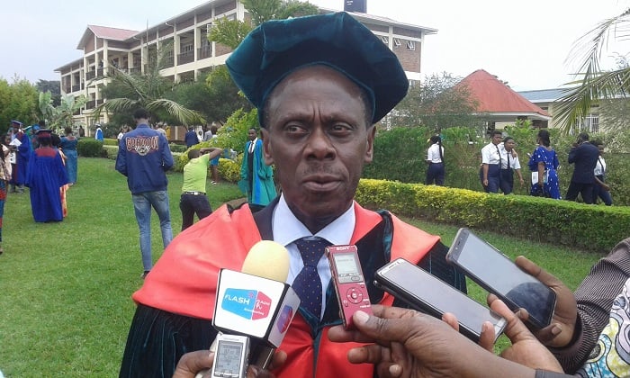Dr. Gashumba James wari uhagarariye MINEDUC