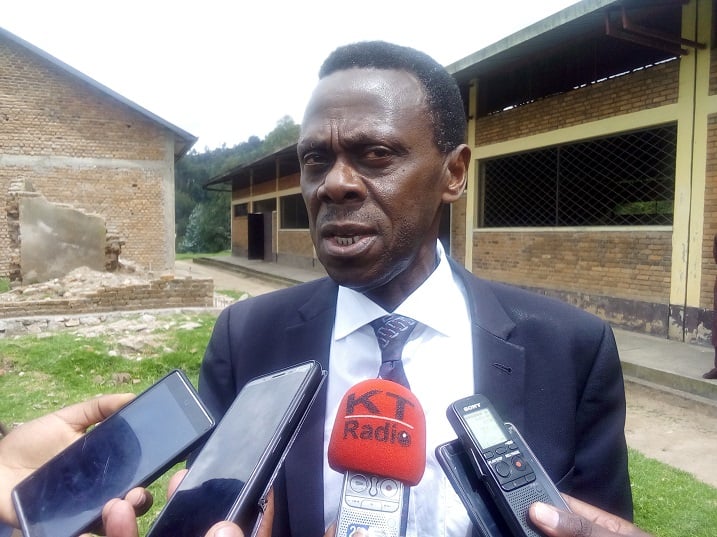 Dr Gashumba yizeza Abanyarwanda ko iri koranabuhanga rizabagirira akamaro