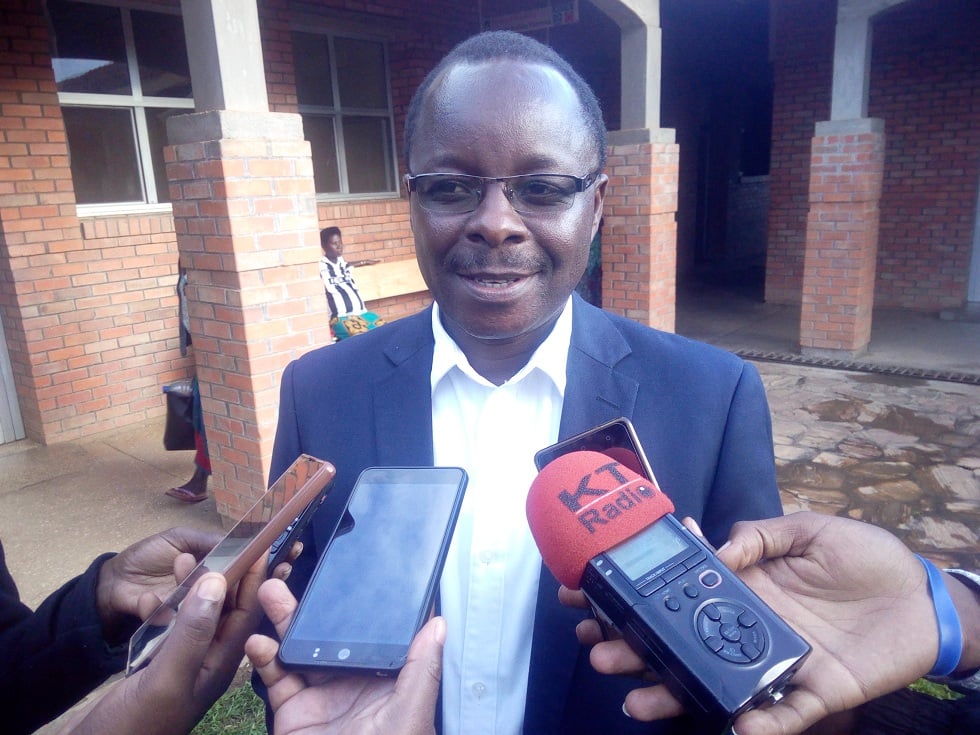 Dr Mutaganzwa uyobora ibitaro bya Kibagabaga agira inama ababyeyi yo kugira umuco wo kubyarira kwa muganga kuko ari byo bizabarinda Fistula