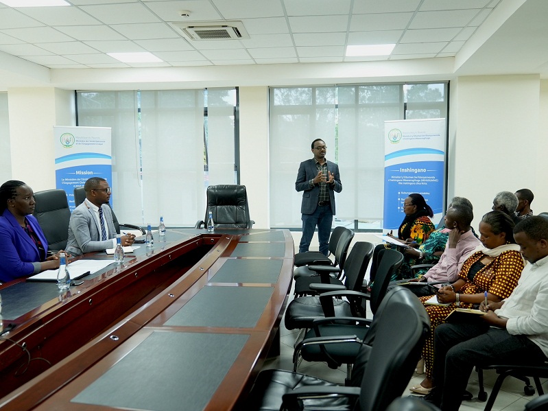 Abayobozi muri MINUBUMWE babijeje ko ibibazo byabo bigiye kubonerwa ibisubizo