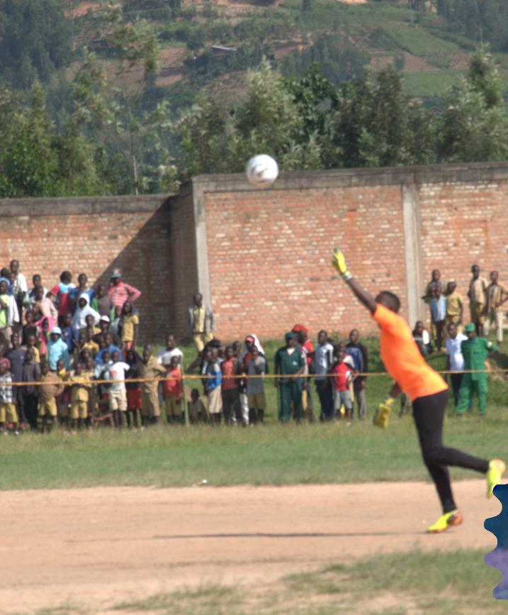 Taiga ntiyagowe cyane n'imipira ya Rayon Sports mu gice cya mbere