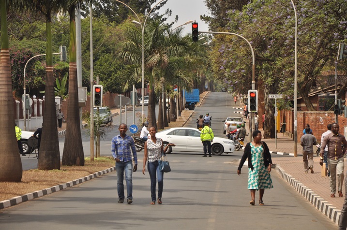 Abo bagenzi kuba bashoboye kugenda mu muhanda batikanga babifashe nk'amateka akomeye mu bwisanzure bw'umunyamaguru mu mujyi wa Kigali.