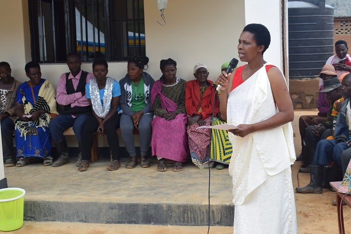 Appolinarie Bapfakururimi uyobora ikigo nderabuzima cya Kinyababa