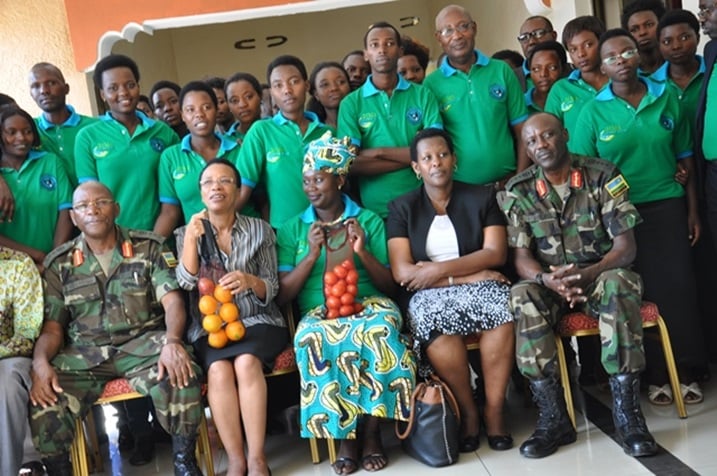 Aba bagore bahuguwe ni abavuga rikijyana muri bagenzi babo, bategerejweho kuzagira uruhare rwo gusobanurira abo bakorana ububi bw