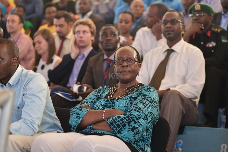 Bamwe mu bayobozi nabo bari baje kwihera ijisho icyo gitaramo.